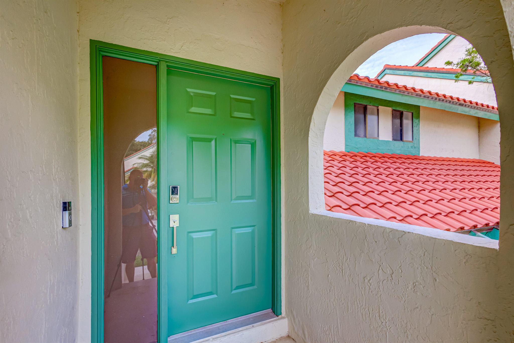 Image to showcase the property located at 13 Lexington Lane E F