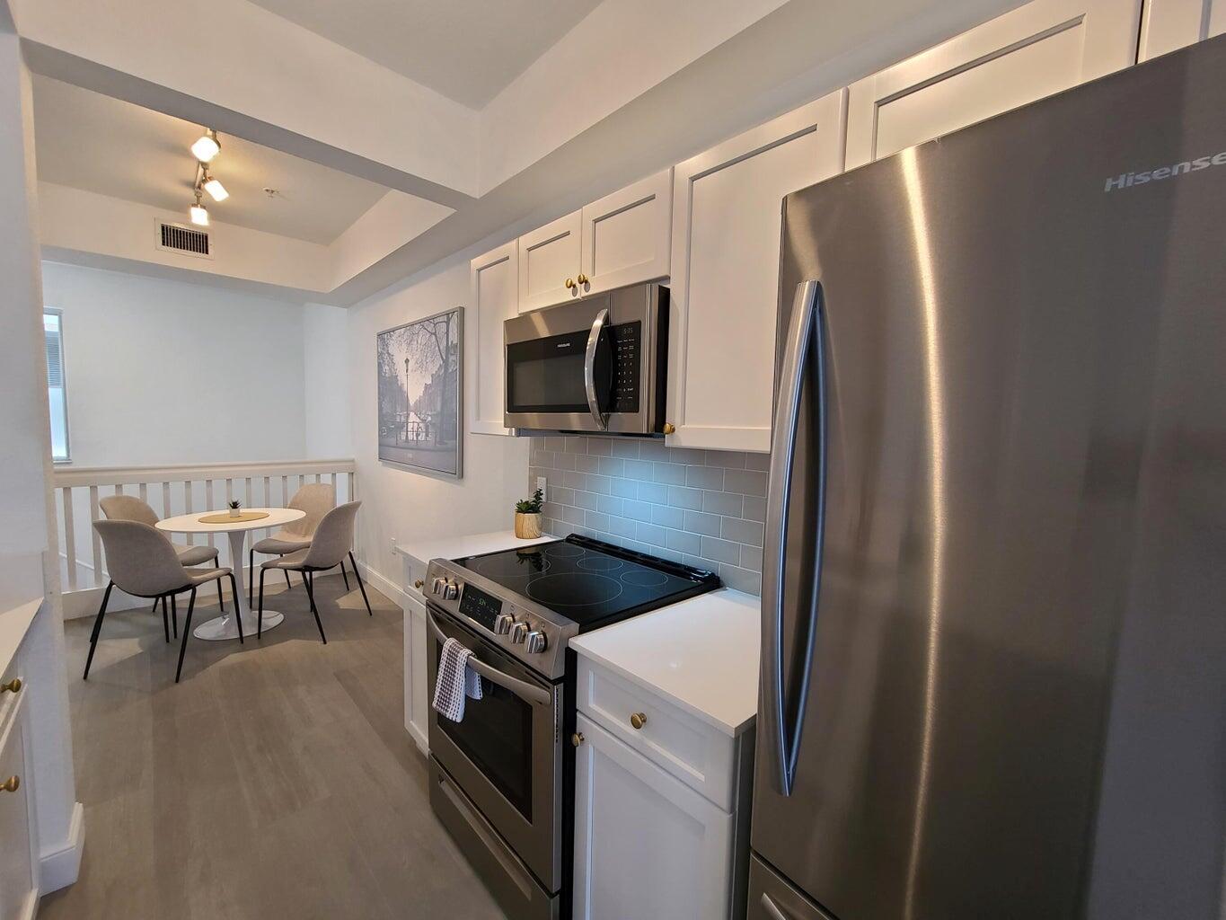Image to showcase the property located at 11011 Legacy Lane 304