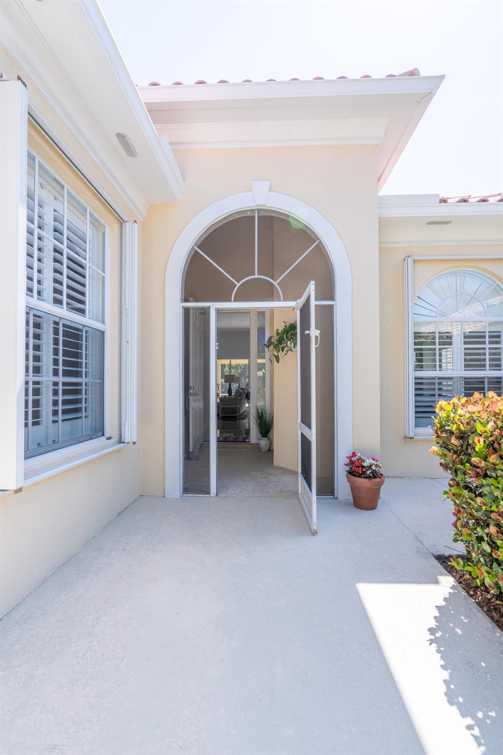 Image to showcase the property located at 8843 Oldham Way