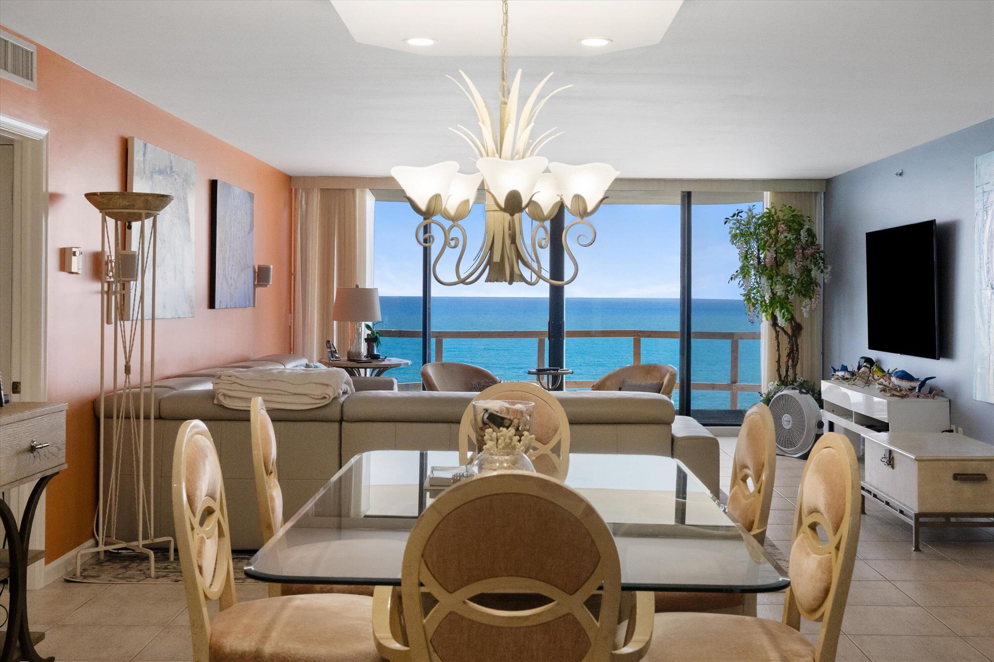 Image to showcase the property located at 100 S Beach Road Road 702