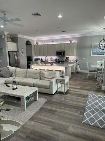 Image to showcase the property located at 12476 Aviles Circle