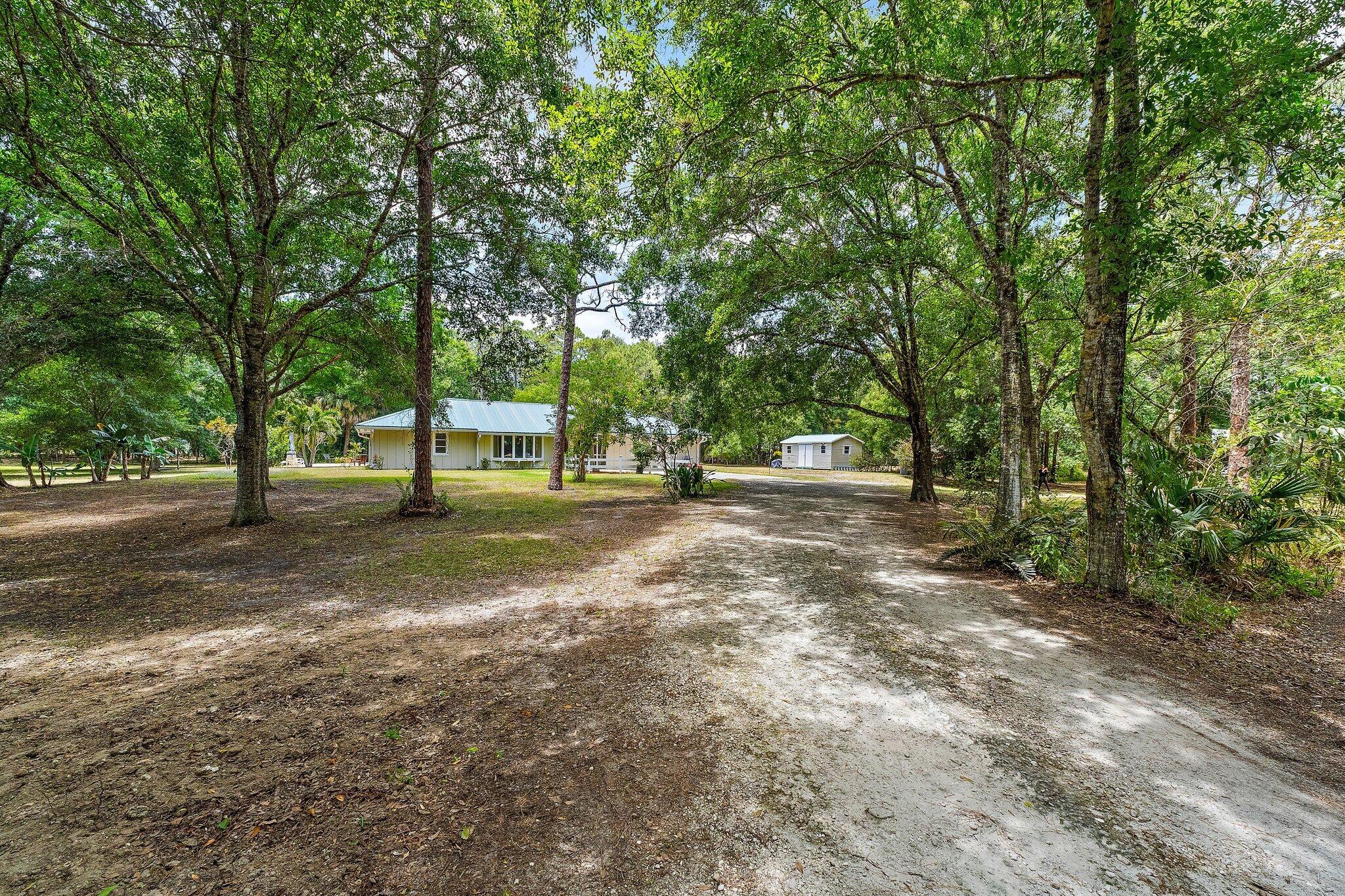 Image to showcase the property located at 15721 111th Terrace N