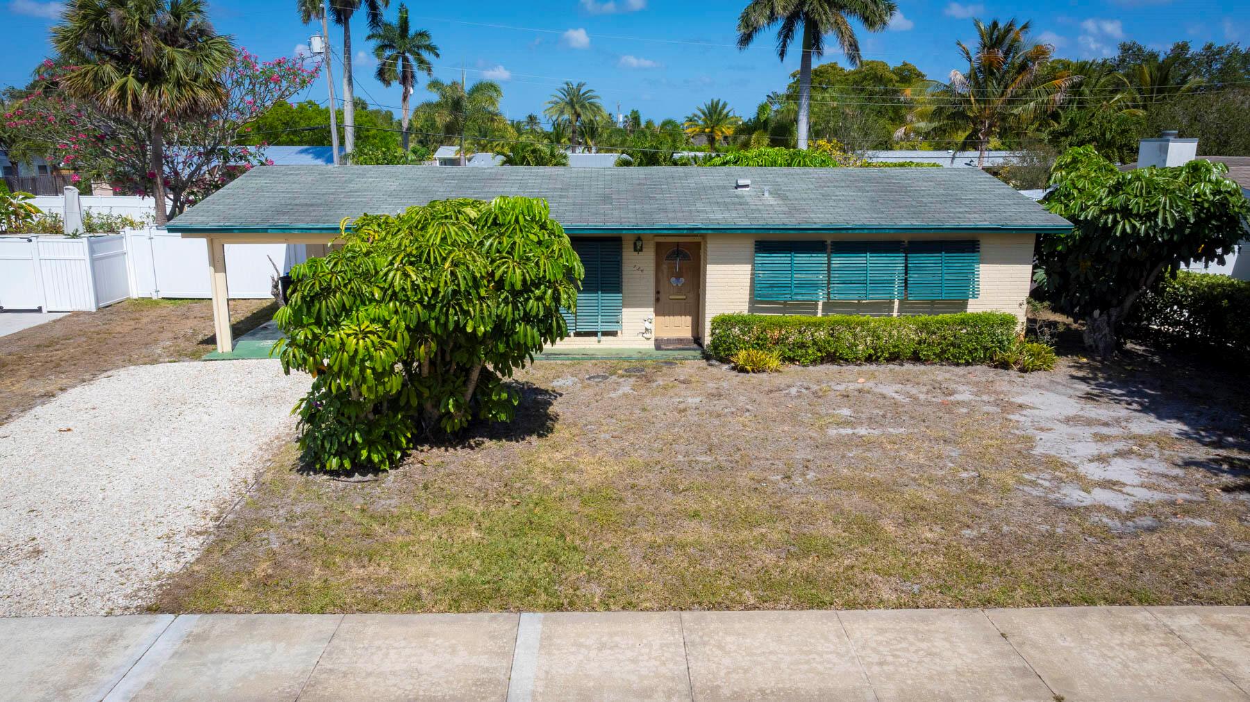 Image to showcase the property located at 736 Tradewind Drive