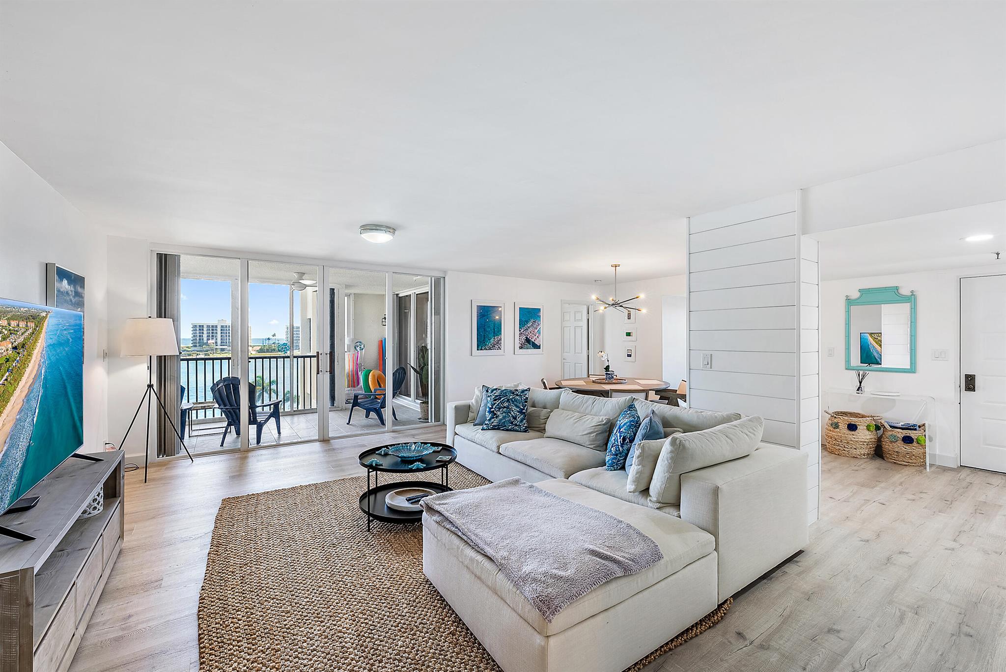 Image to showcase the property located at 19800 Sandpointe Bay Drive 508