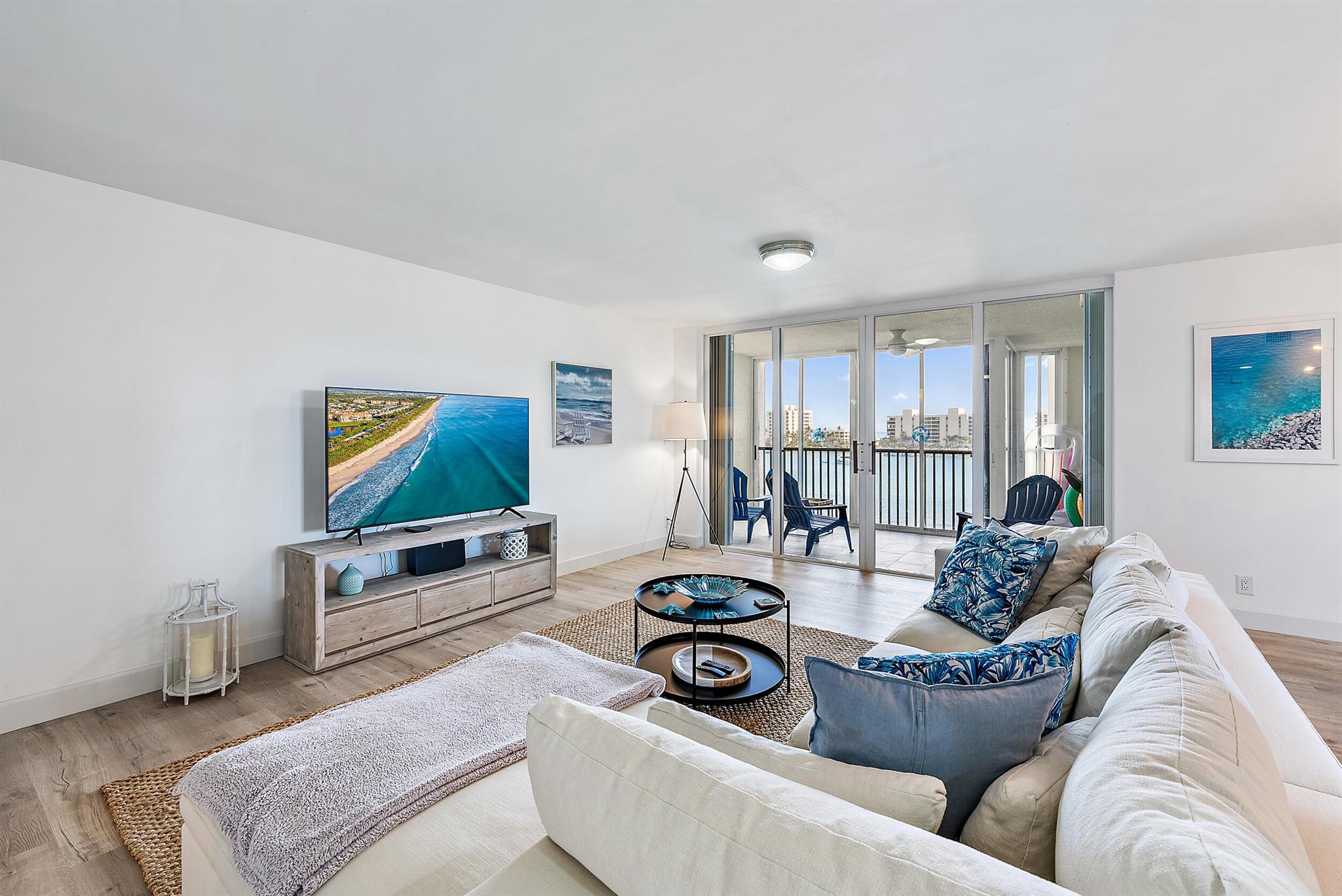 Image to showcase the property located at 19800 Sandpointe Bay Drive 508