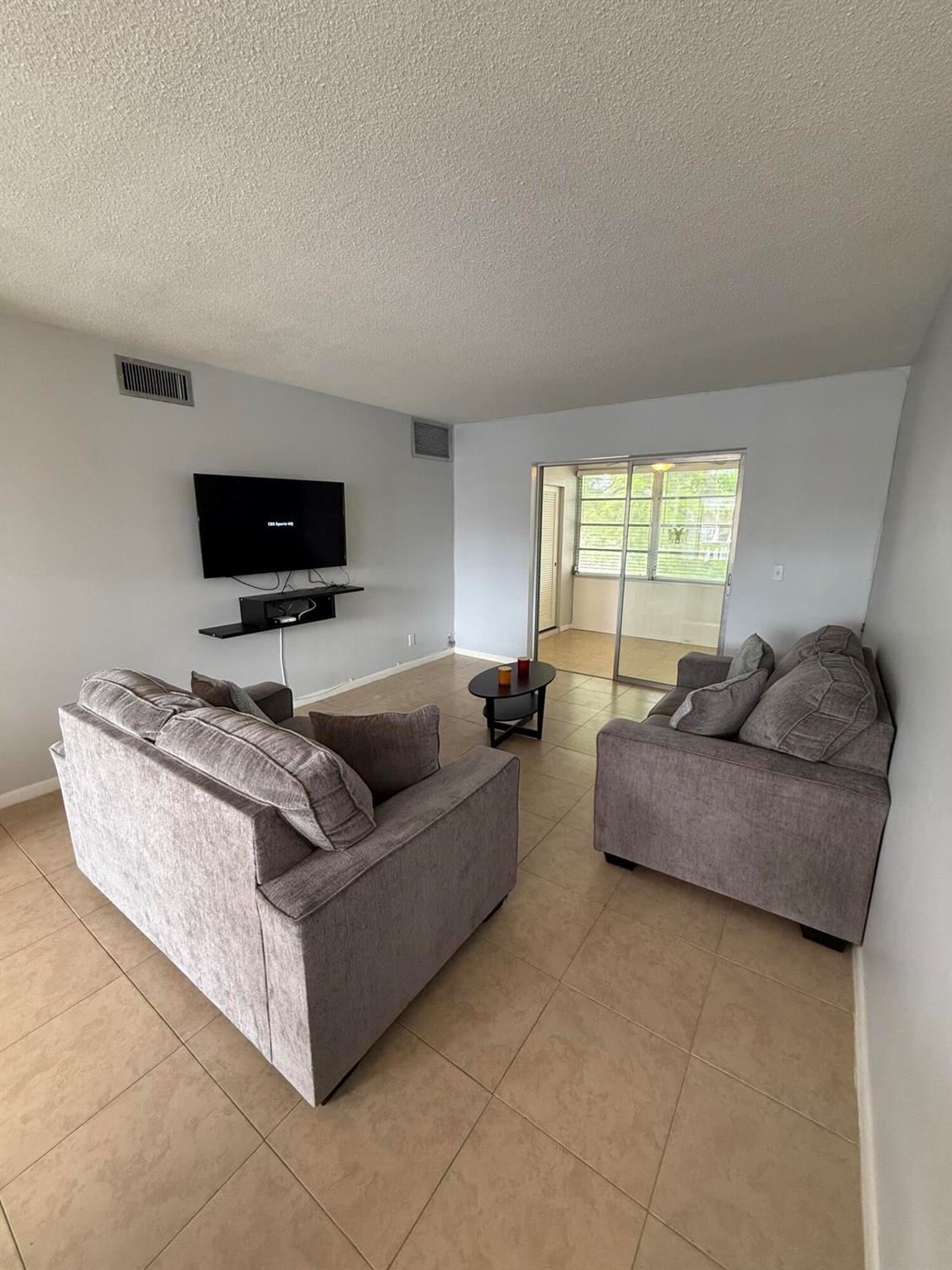 Homes for sale in Boynton Beach, FL | 2213 Ne Ne 1St Court #203, Boynton Beach, FL 33435 | MLS# R11088040