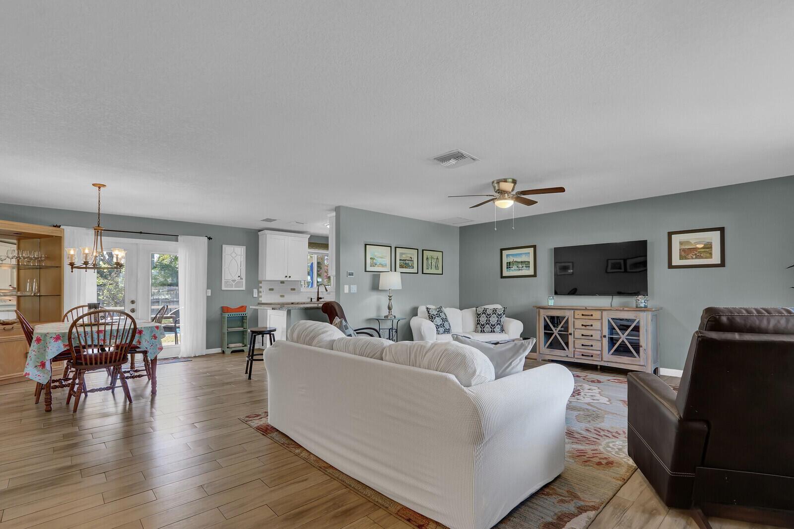 Image to showcase the property located at 372 Franklin Road