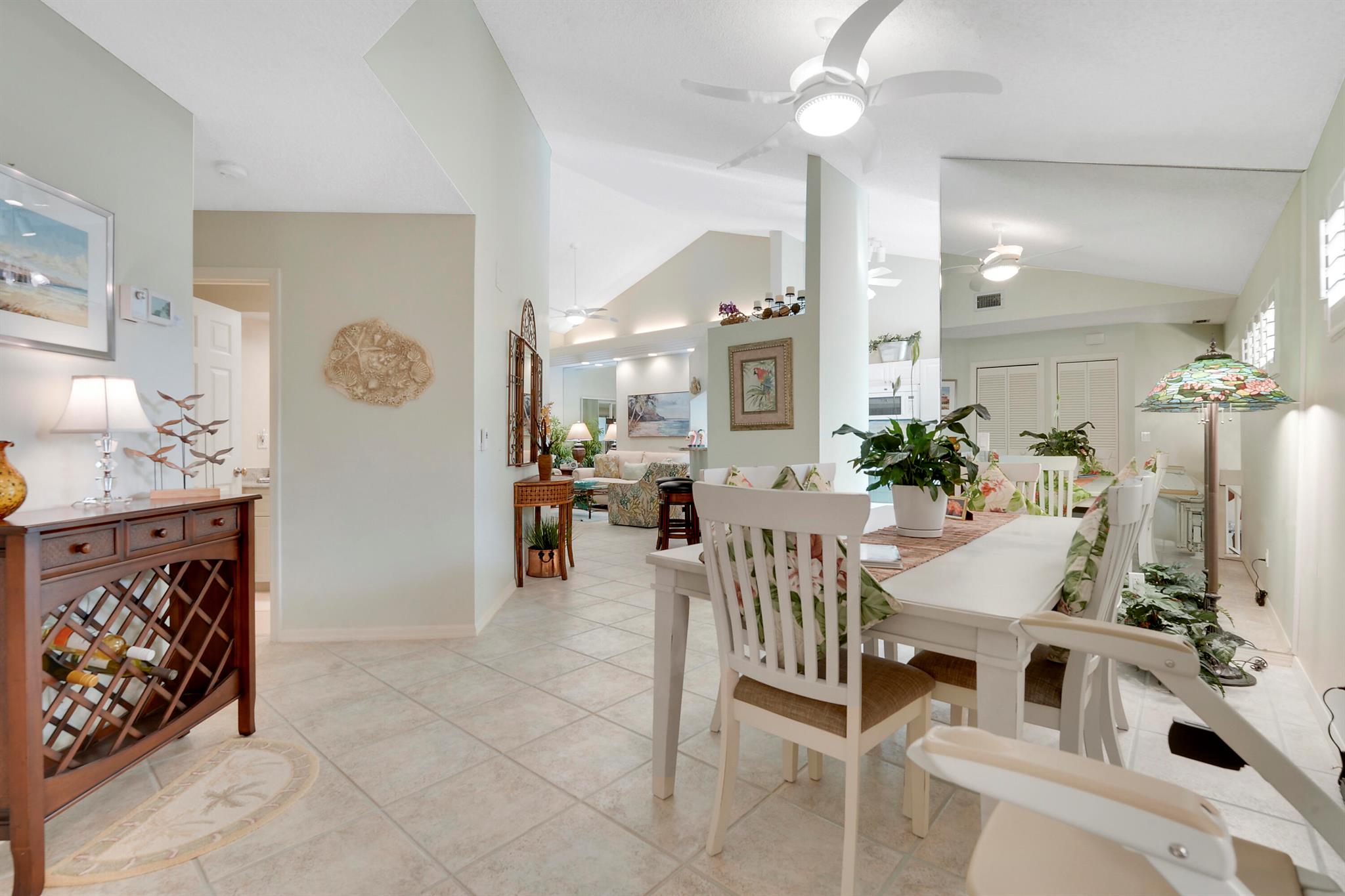 Image to showcase the property located at 101 Sea Oats Drive E