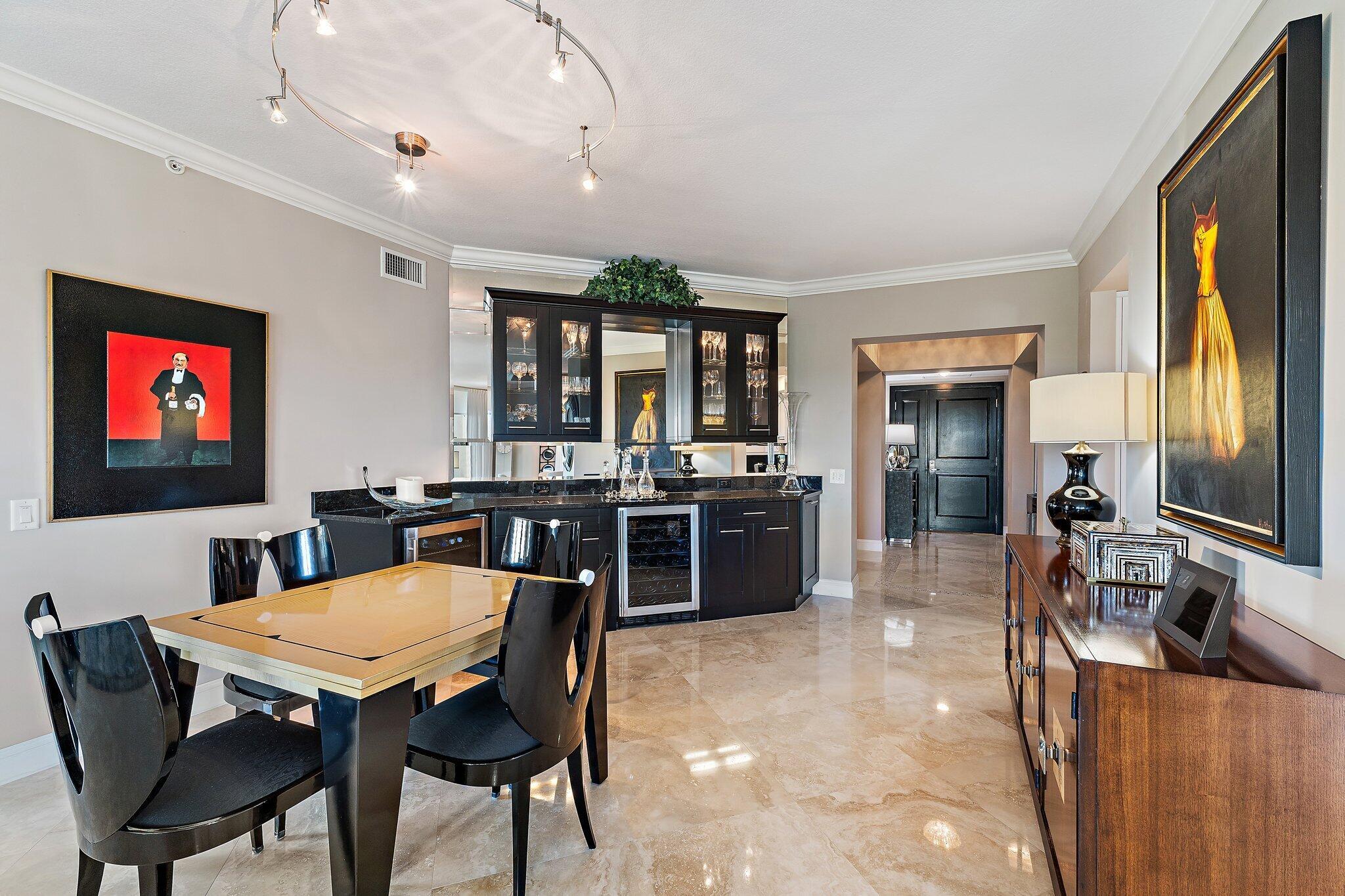Image to showcase the property located at 3610 Gardens Parkway 403a