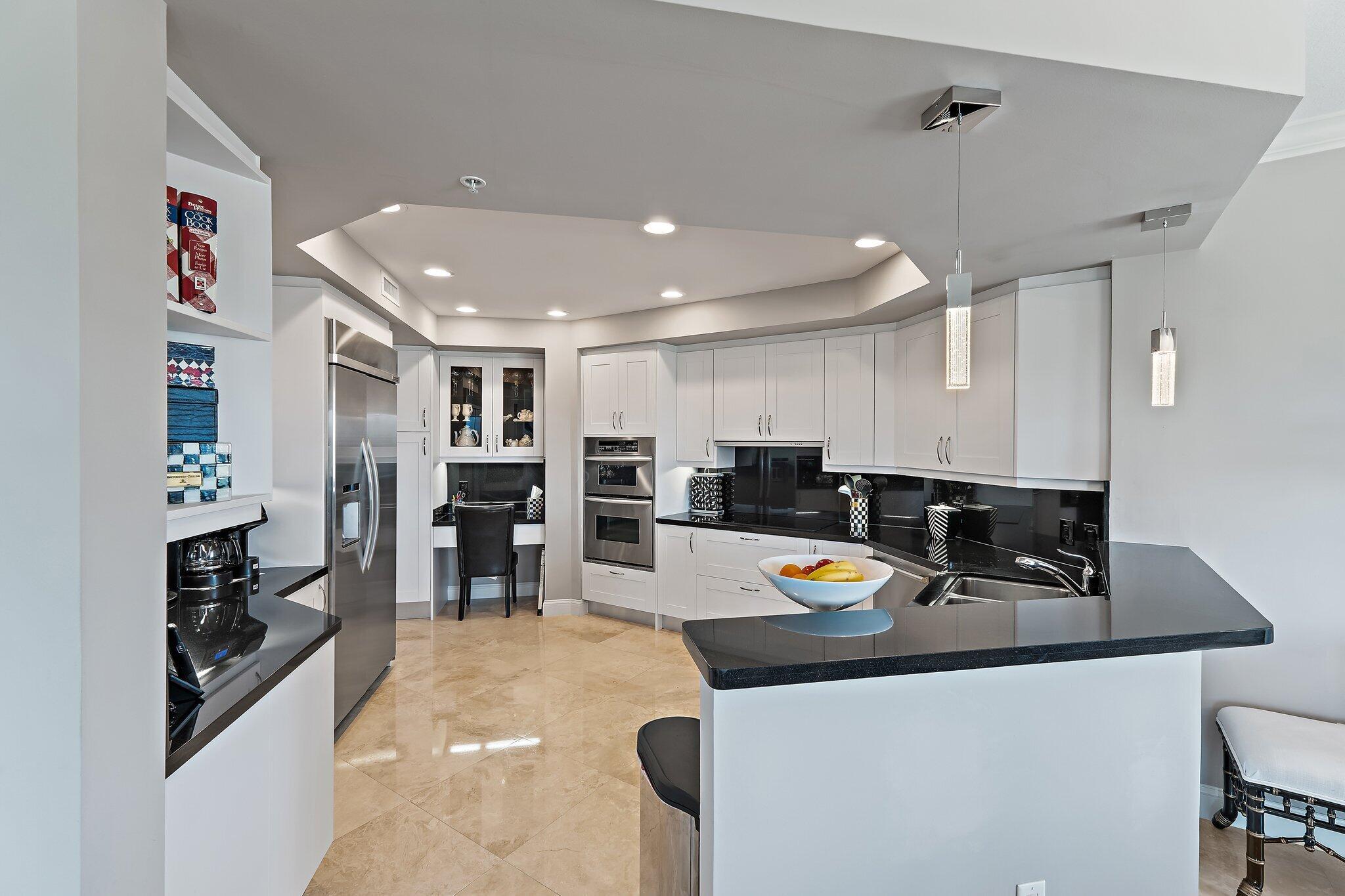 Image to showcase the property located at 3610 Gardens Parkway 403a