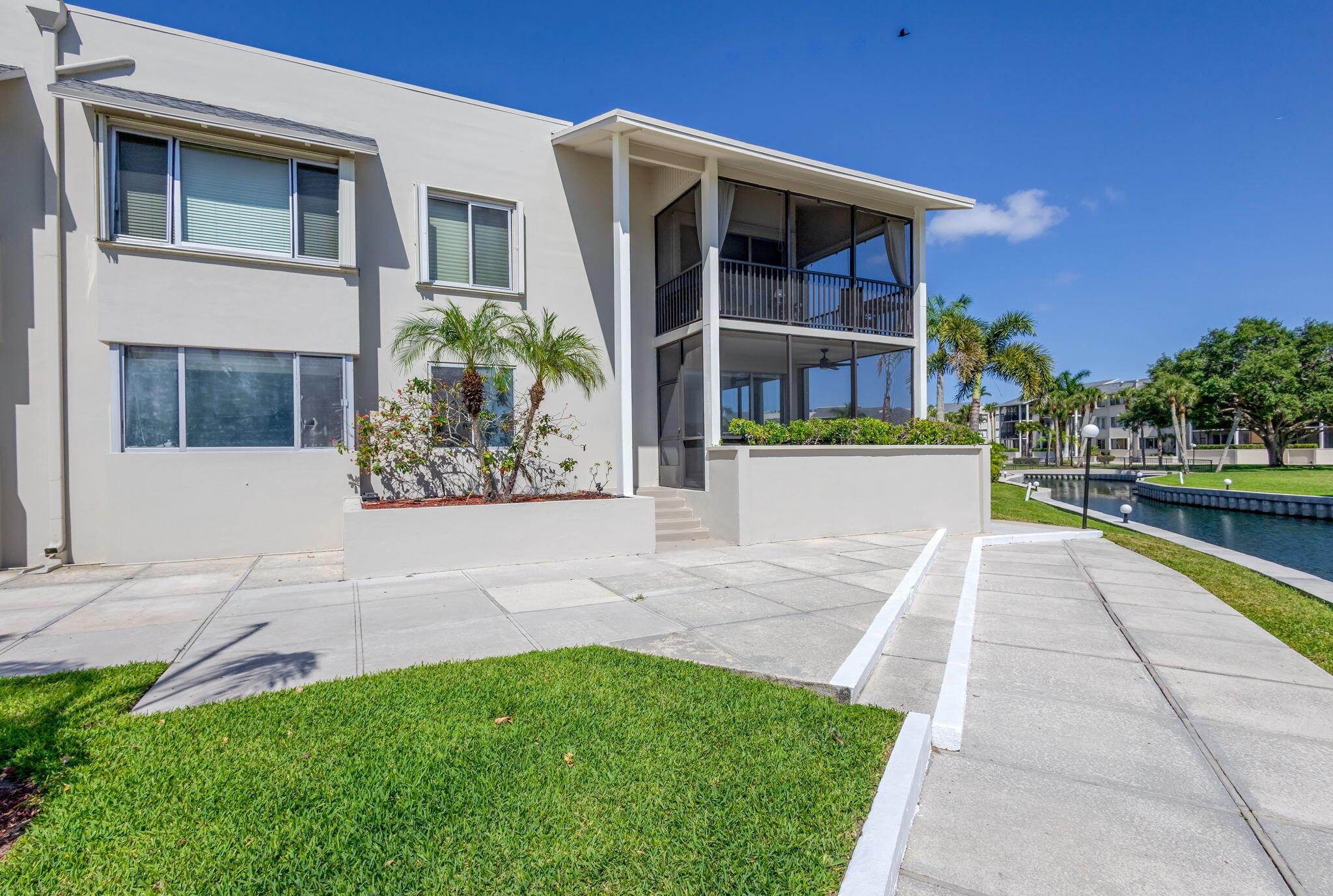 11811 Avenue Of The Pga Unit 2-1a, Palm Beach Gardens, Florida 33418