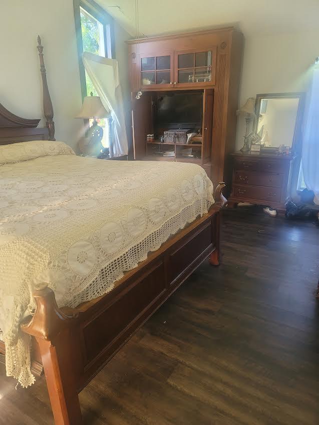 Photo 12 of home located at 4832 Flynt Drive, Marianna FL
