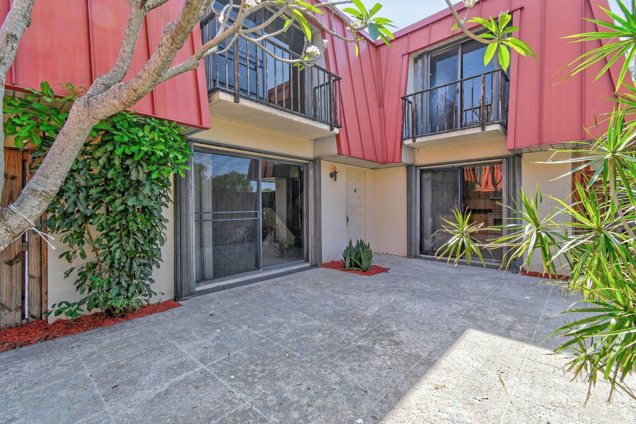 3203 Meridian Way Unit D, Palm Beach Gardens, Florida 33410