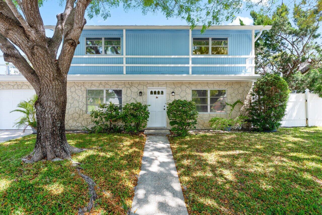 Image to showcase the property located at 7 Willow Road