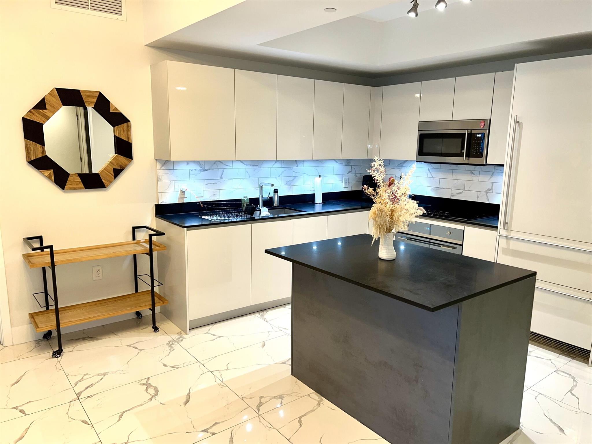 Condo for Rent in Miami, FL