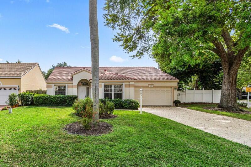 Amazing single family CBS pool home in desirable Siena Oaks in the heart of Palm Beach Gardens on a oversized corner lot and extended driveway! This beautifull home has a new tile roof, new kitchen appliances with amazing upgraded quartz countertops and cabinets! Fresh paint throuout with newer floors! There is also new electrical & plumbing fixtures and more!