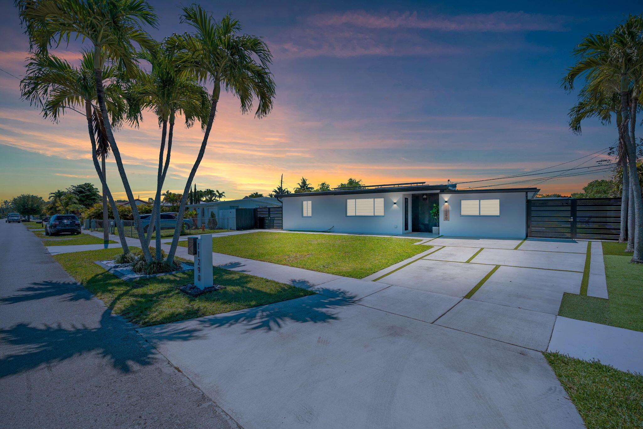 11290 48 Street, Miami, Florida 33165