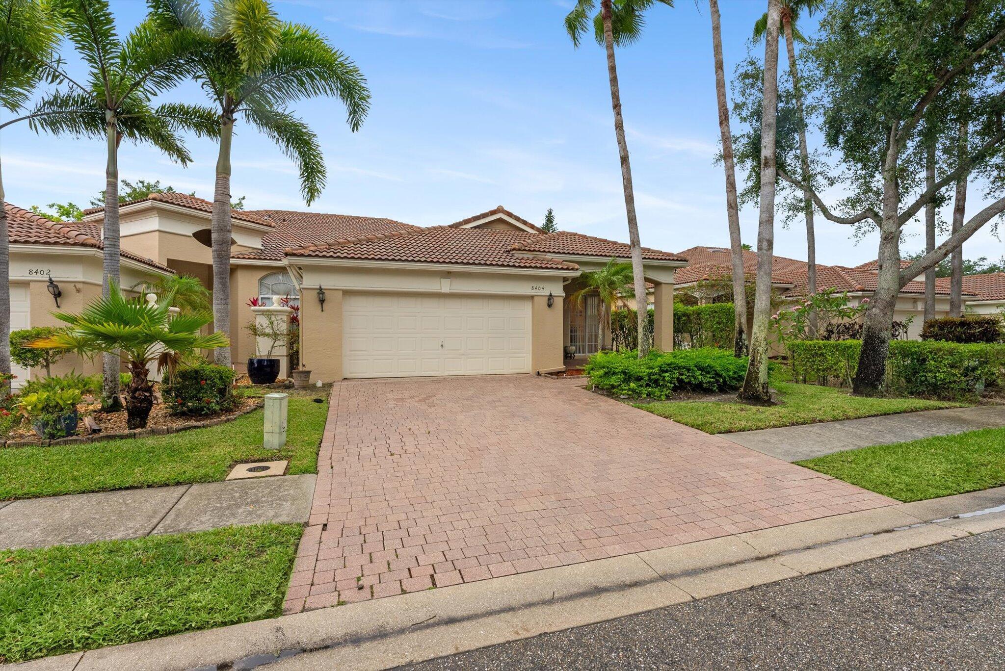 8404 Nicholls Point, West Palm Beach, Florida 33411