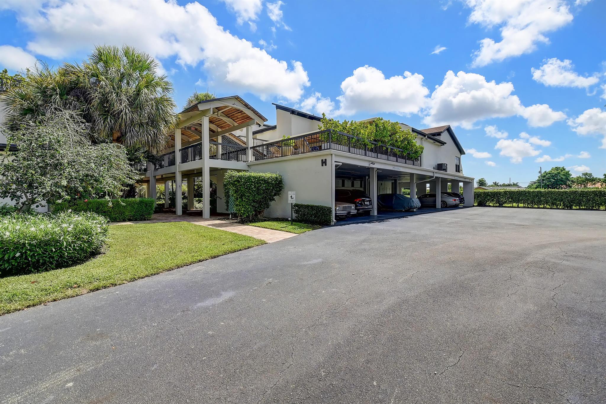 830 Greensward Court 107-H