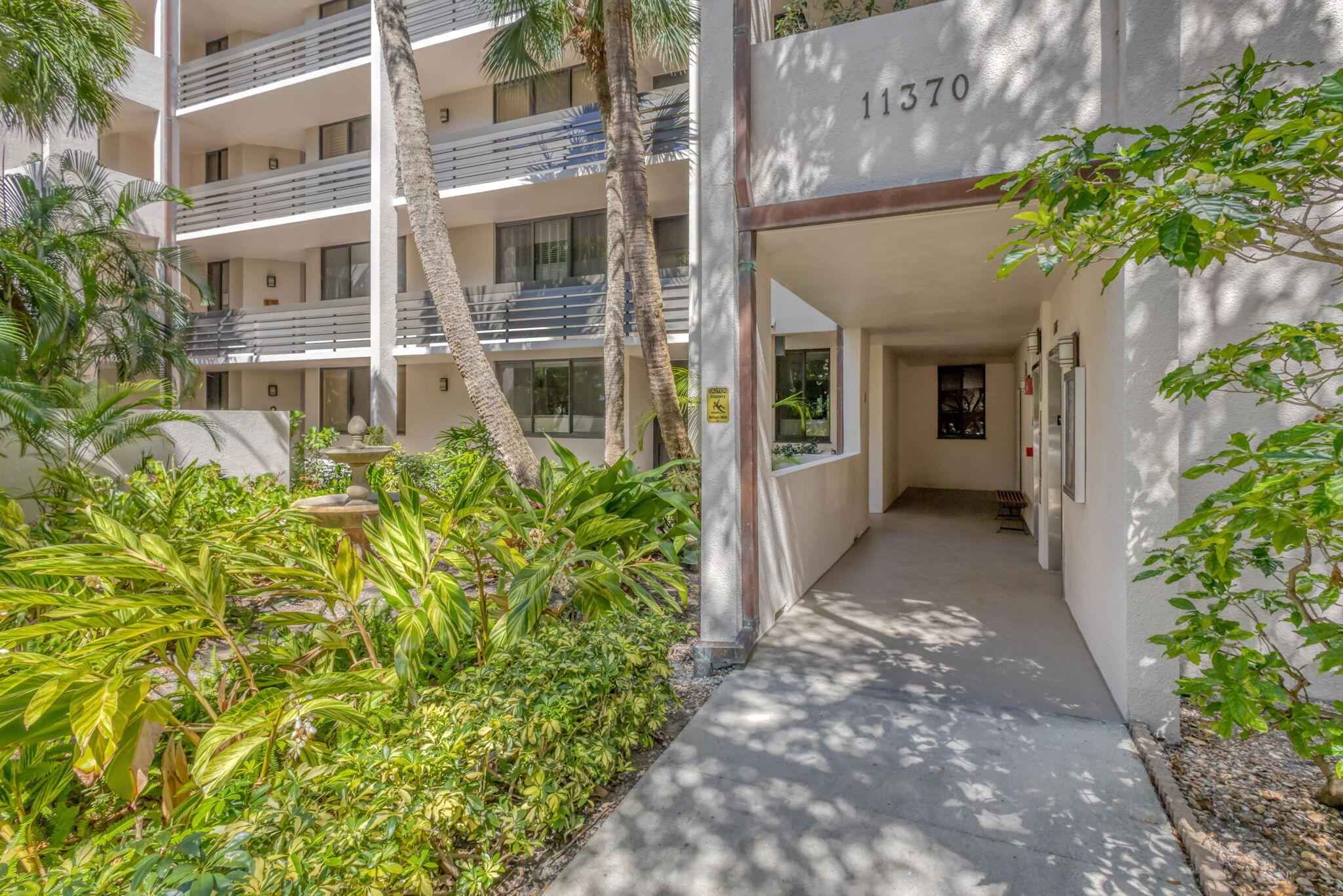 Image to showcase the property located at 11370 Twelve Oaks Way 218