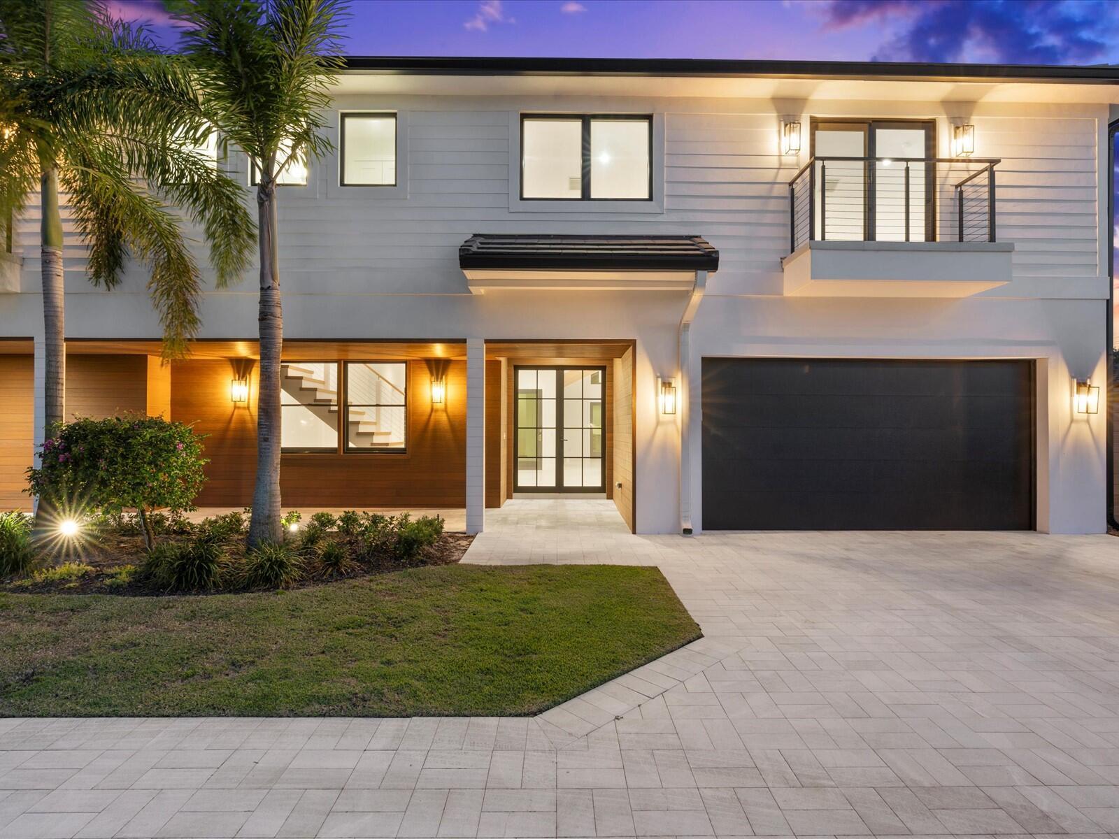 Image to showcase the property located at 8 Leeward Circle