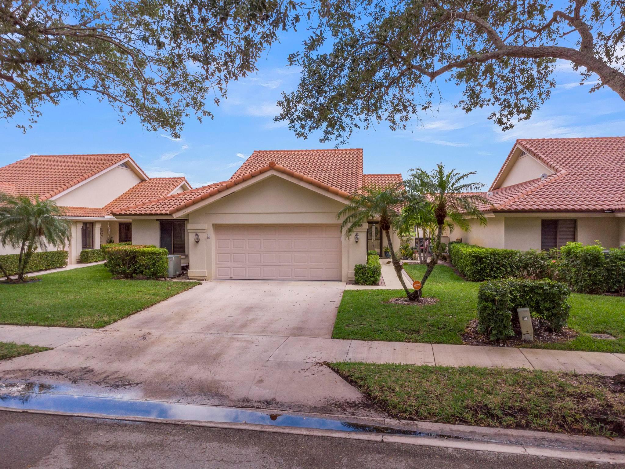 2855 Eagle Lane, West Palm Beach, Florida 33409