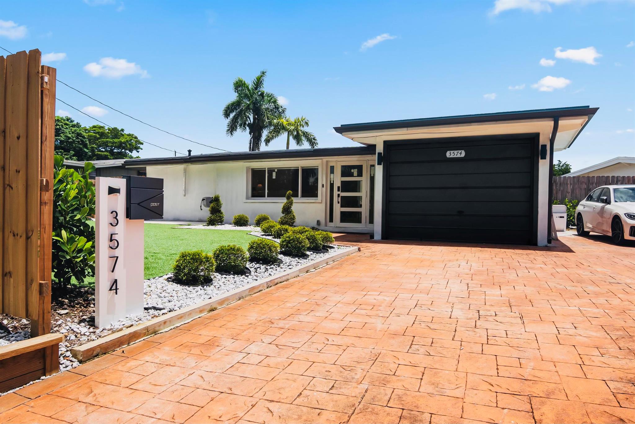 3574 Riverland Road, Fort Lauderdale, Florida 33312