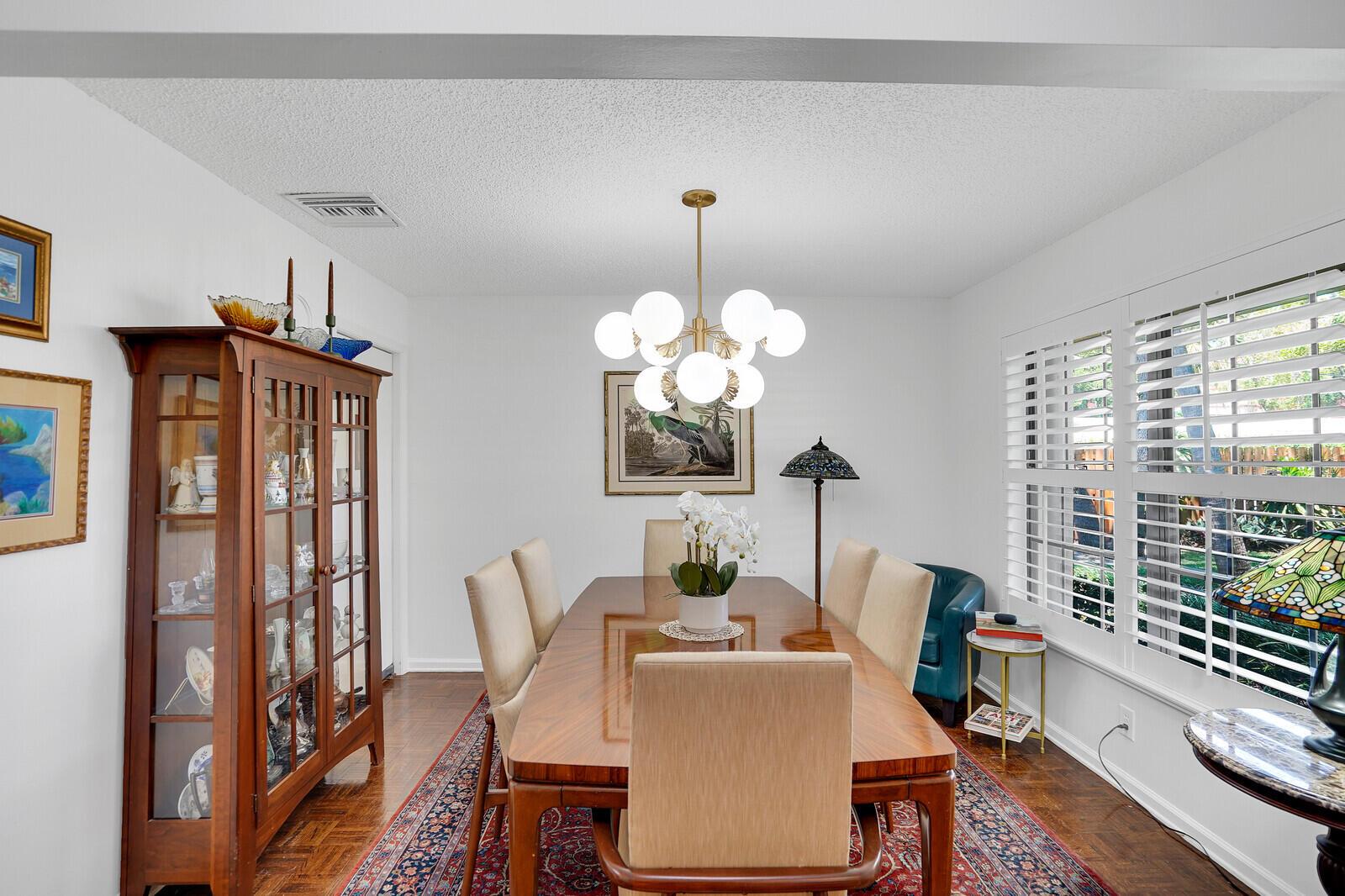 Image to showcase the property located at 11258 Twelve Oaks Way