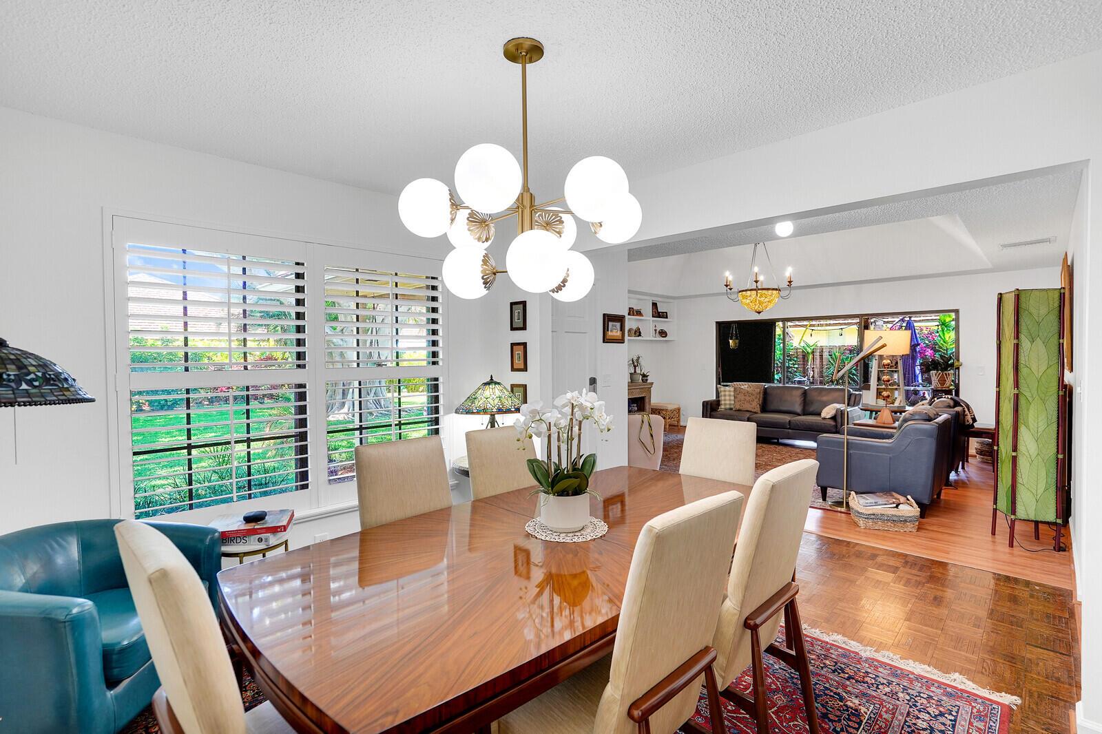 Image to showcase the property located at 11258 Twelve Oaks Way