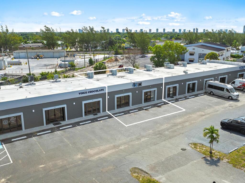 1125 Old Dixie Highway Unit 4&5, Lake Park, Florida 33403