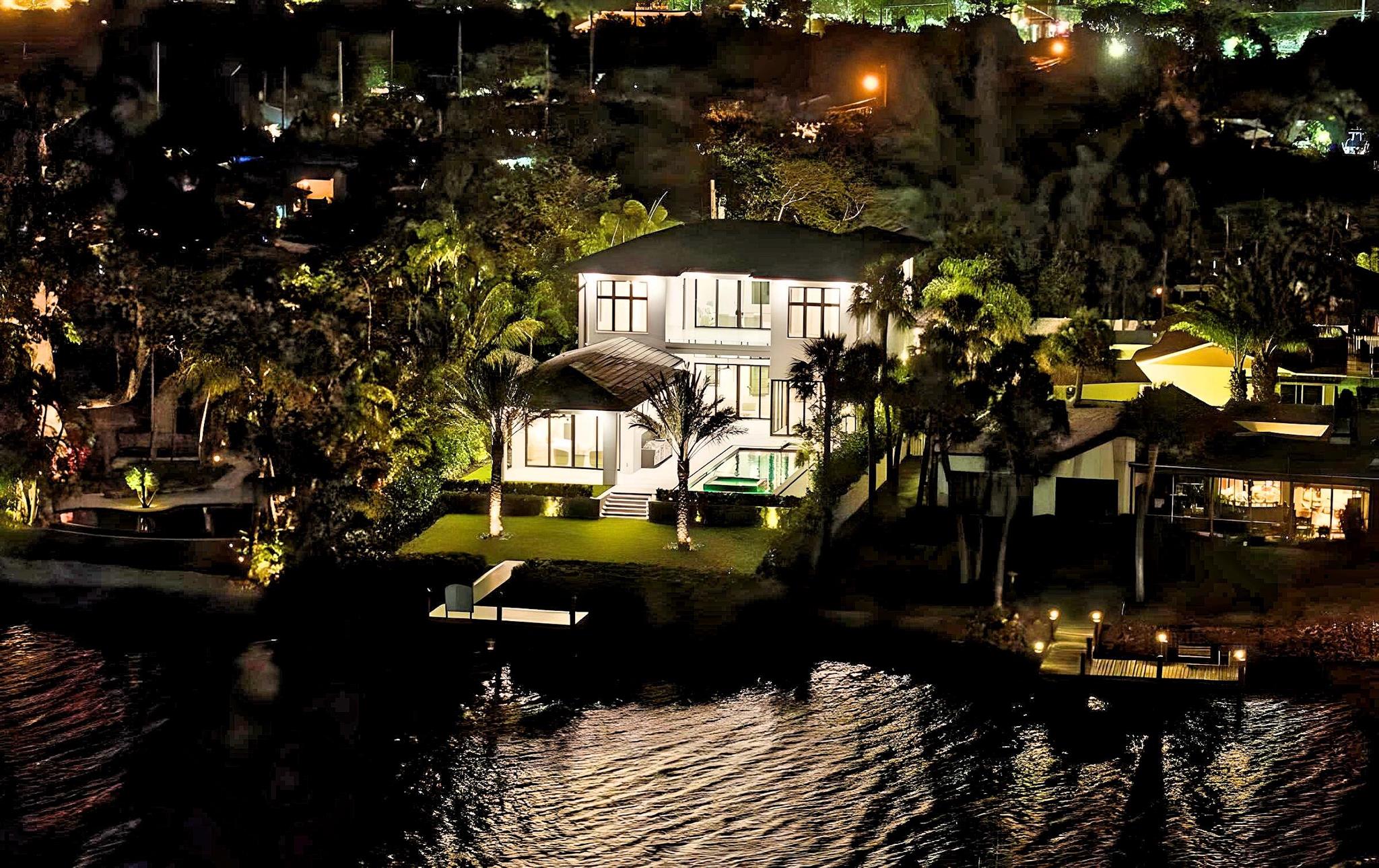 Showcase Image of listing 2085 Vitex Lane