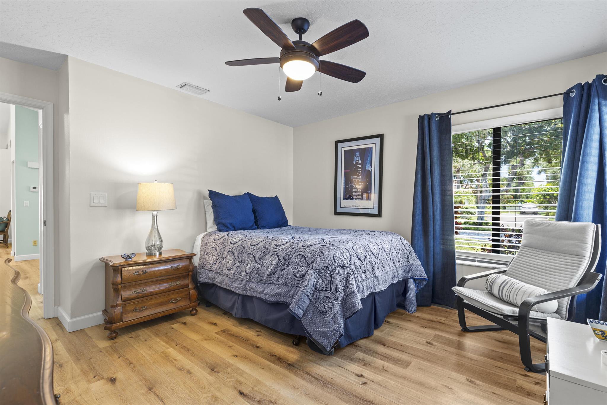 Image to showcase the property located at 701 Sea Oats Drive A-4