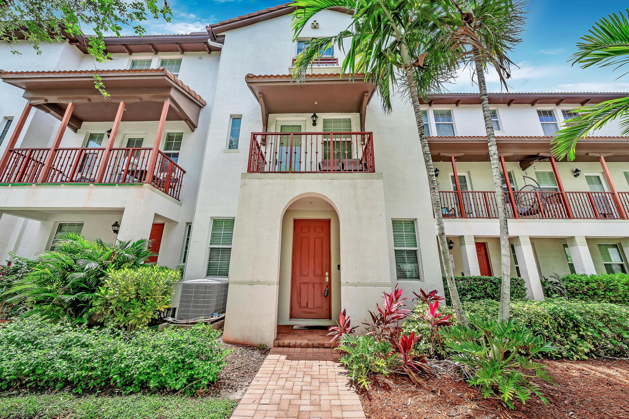 House for Sale in Miramar, FL