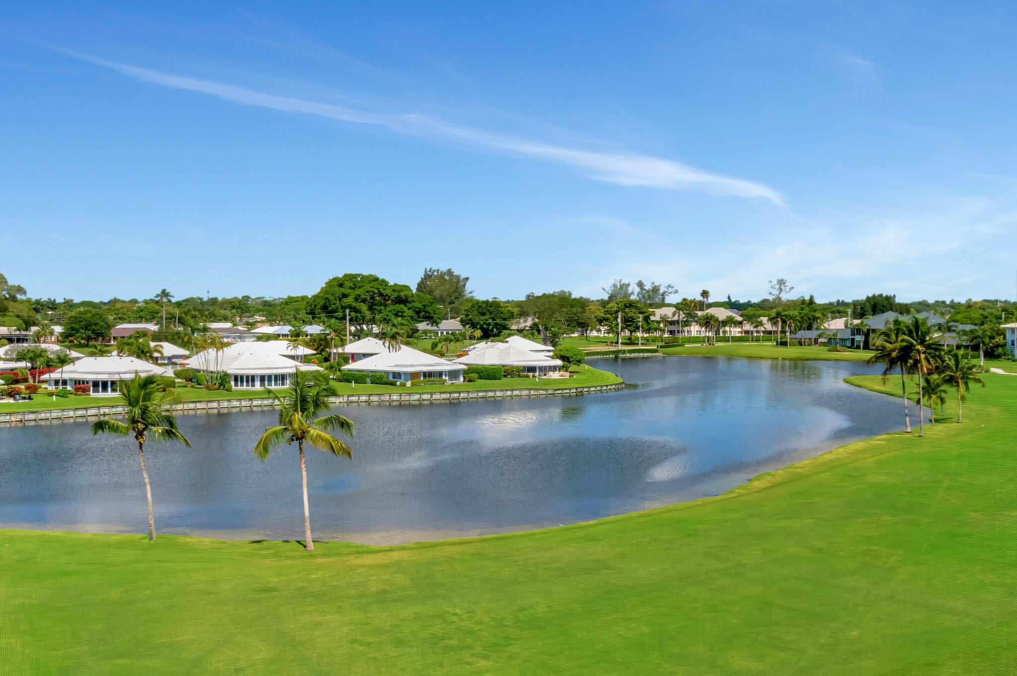 300 John F Kennedy Drive Unit Ph5, Atlantis, Florida 33462