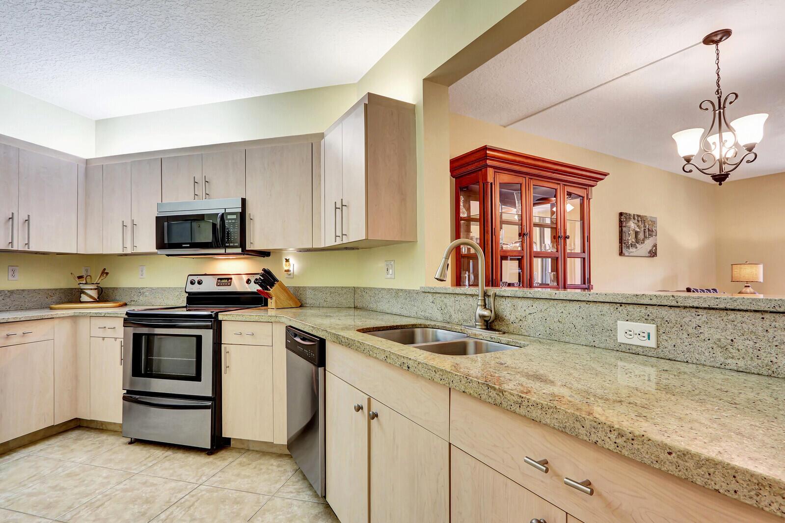 Image to showcase the property located at 100 Uno Lago Drive 104
