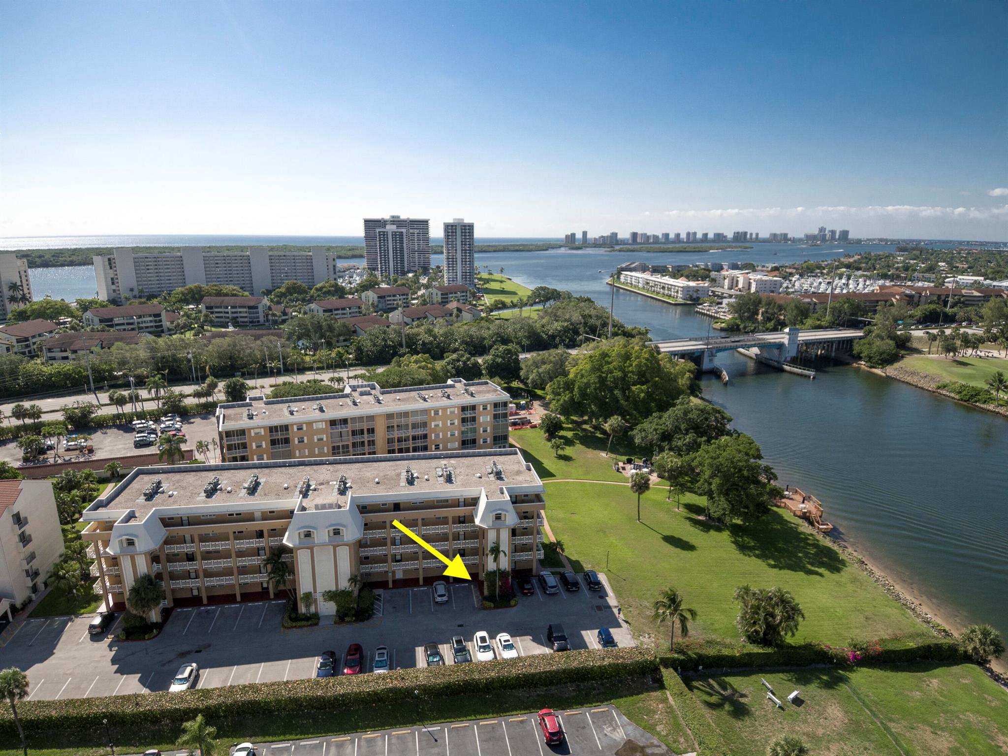 Image to showcase the property located at 308 Golfview Road 107
