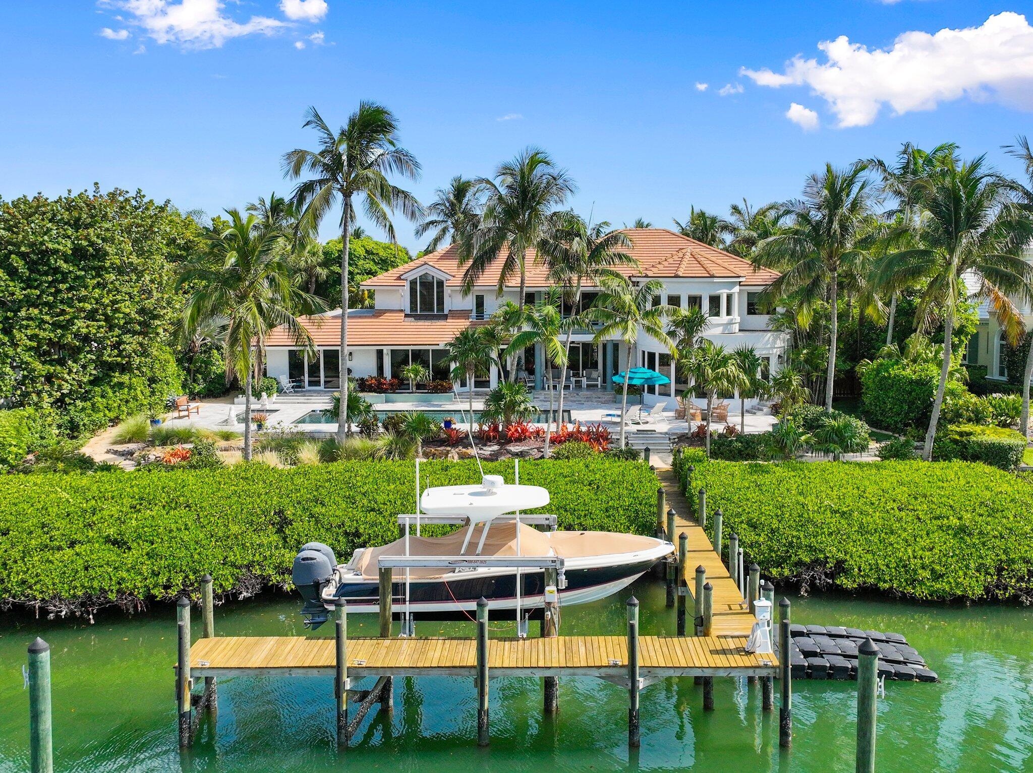 6460 Harbor Circle, Stuart, Florida 34996
