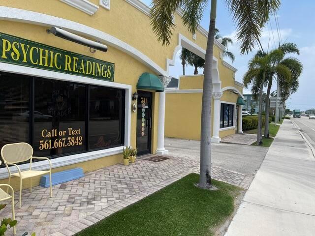 337 Indiantown Road Unit , Jupiter, Florida 33458