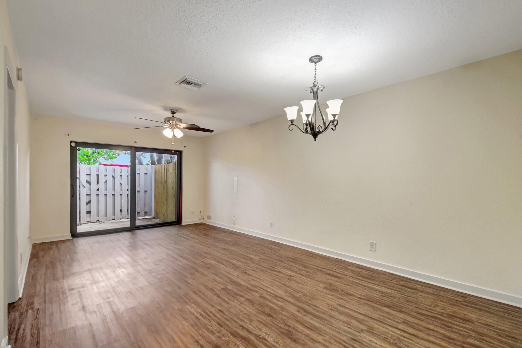 5171 Glencove Lane Unit , West Palm Beach, Florida 33415