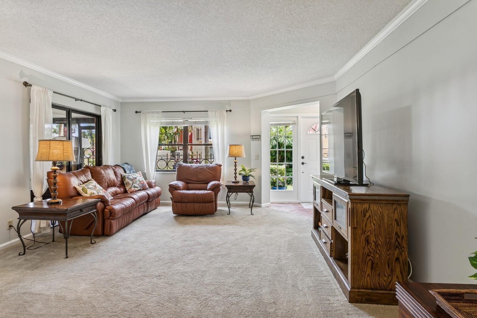 Image to showcase the property located at 24 Uno Lago Drive