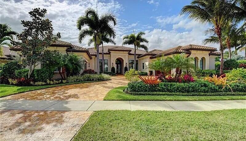 16853 Crown Bridge Drive, Delray Beach, Florida 33446