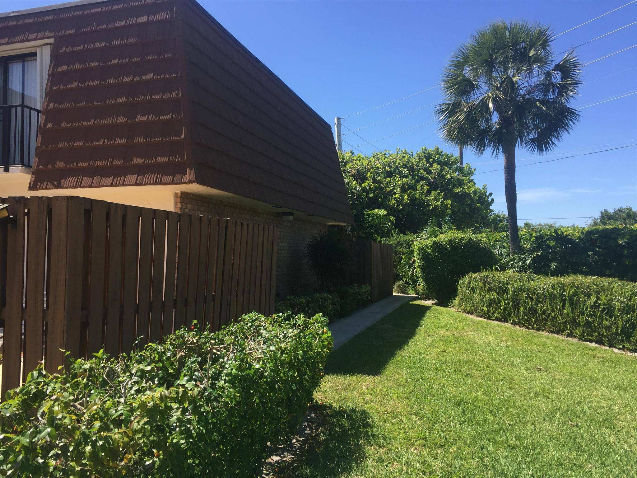 Ideal location, minutes from Jupiter's most beautiful beaches, restaurants, lighthouse, and top-rated schools. This is an updated 2 bedroom, 2.5 bathroom quadraplex situated in a quiet neighborhood directly across from Tequesta's recreation complex and park. The kitchen and laundry room is fully updated with stainless steel appliances. The master bedroom has a large area able to fit any king size bedroom set, an ideal walk-in closet, and balcony. The guest bedroom is fully equipped with a wall closet, balcony and a detached full bathroom. The flooring is tile downstairs and carpet upstairs. Situated in the back corner of quadraplex offering privacy, almost like having your own backyard! Tenant occupied