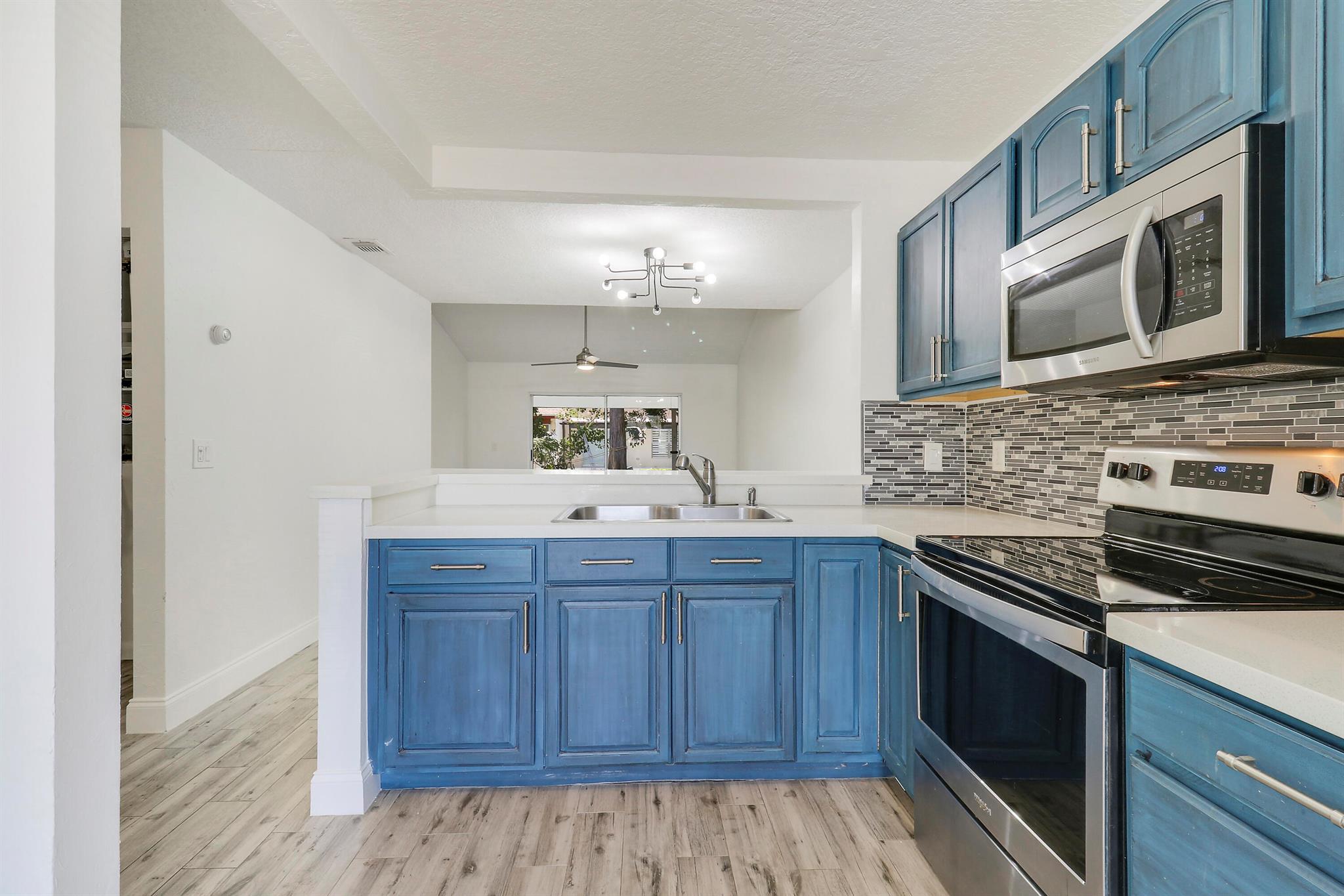 Charming rental in the heart of Jupiter. Just minutes to work & play make this        home-base the perfect place to call home. A split two-bedroom layout with an open concept kitchen/dining/family room are sure to impress. Ample parking, friendly neighbors, and close proximity to amazing schools make this rental a winner. Don't delay, this one is available immediately and with a very quick HOA turnaround, you'll be able to move in next week!