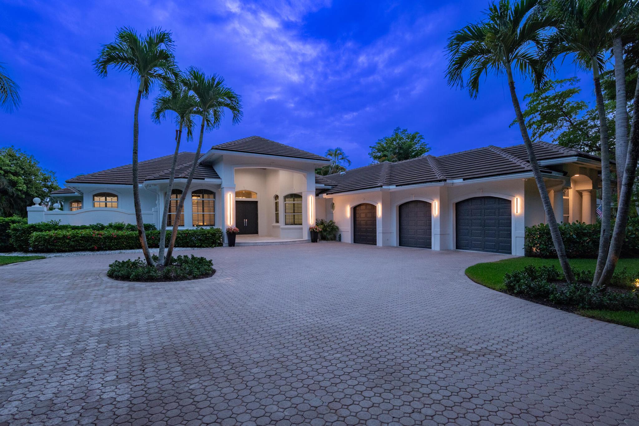 8246 Man O War Road, Palm Beach Gardens, Florida 33418