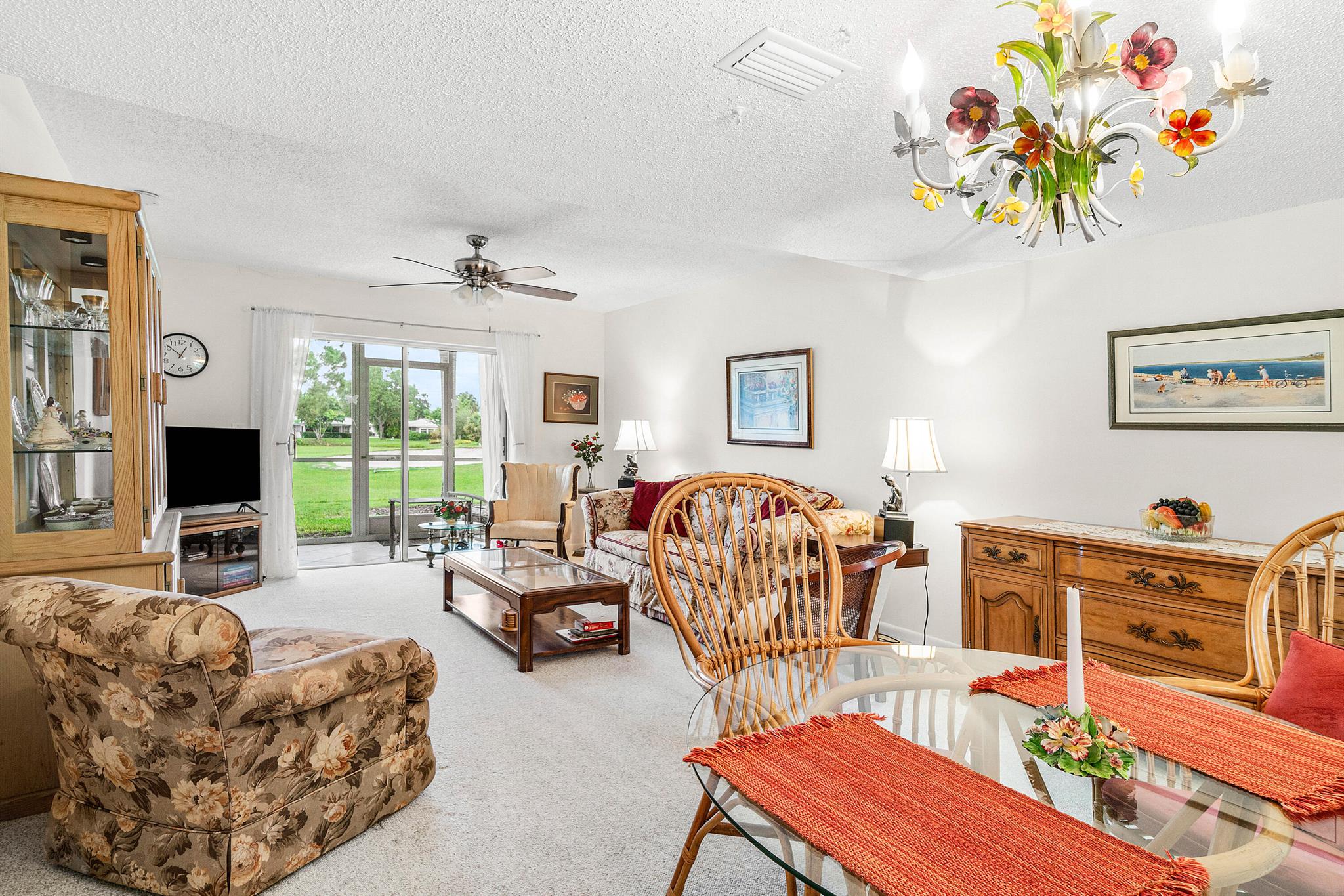 Image to showcase the property located at 18081 SE Country Club Drive 4-31