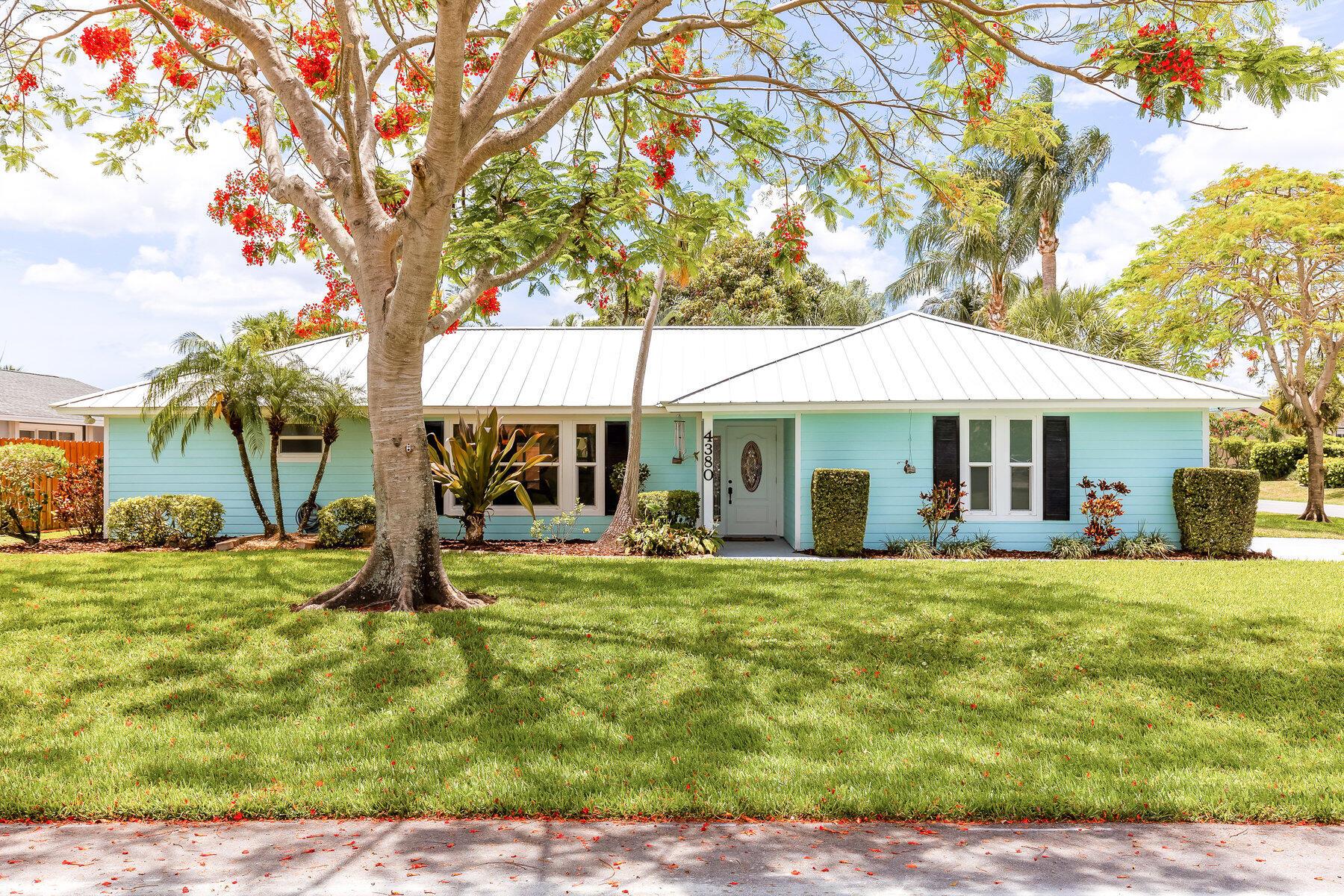 4380 Butternut Street, Palm Beach Gardens, Florida 33410
