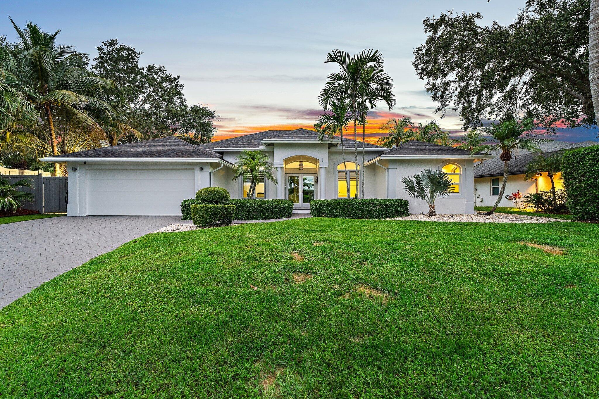 14019 Miller Drive, Palm Beach Gardens, Florida 33410