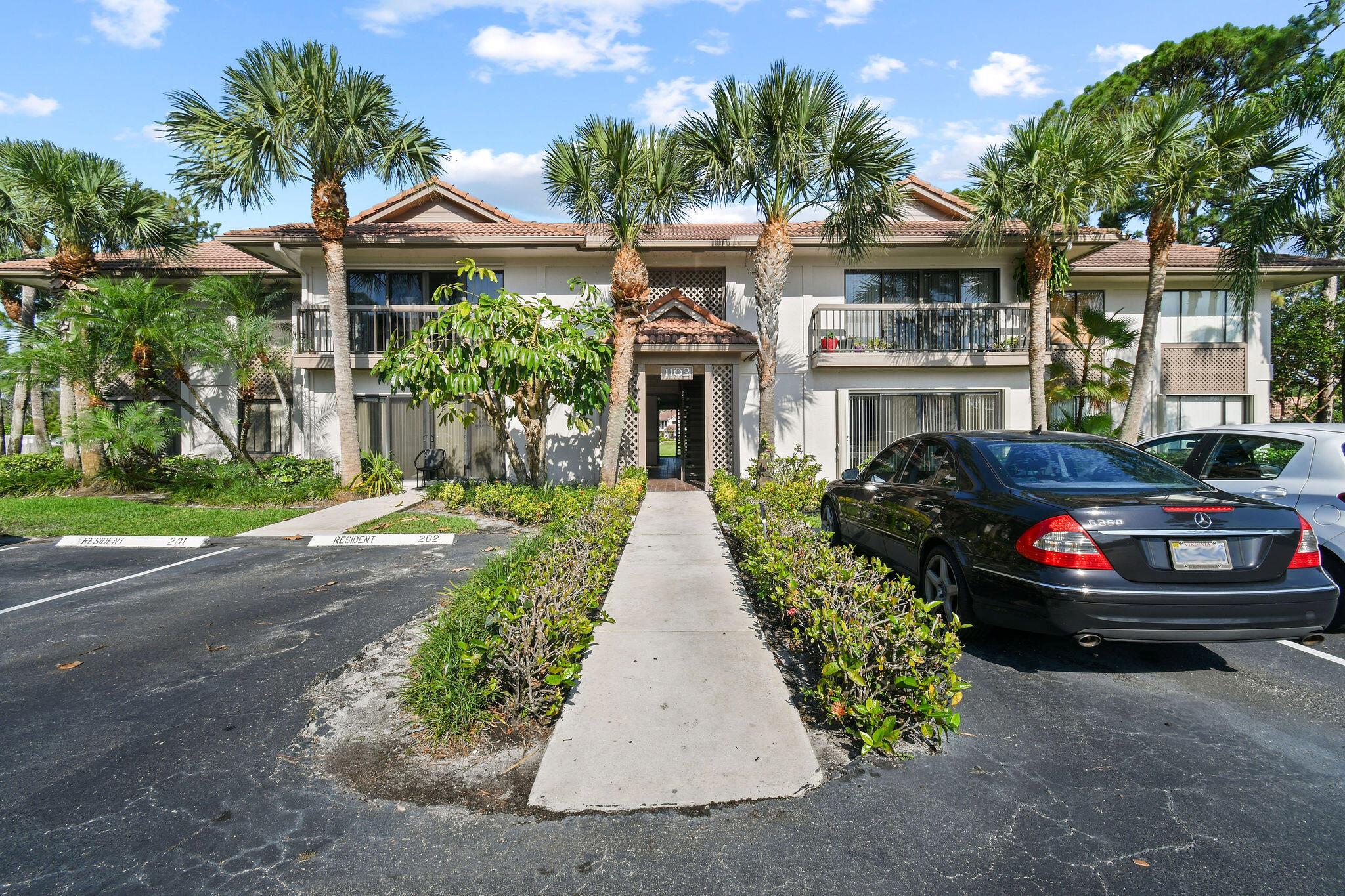 1102 Duncan Circle 102