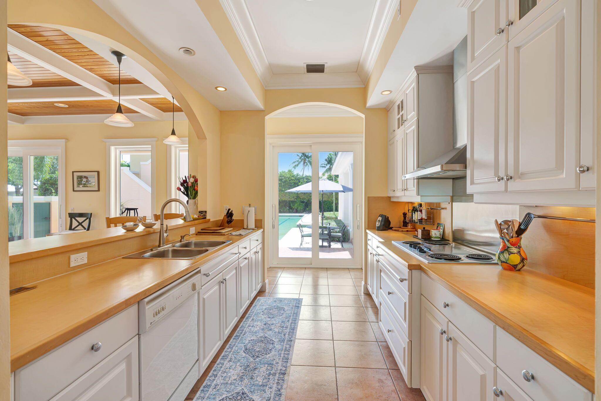 Image to showcase the property located at 2940 Marys Way