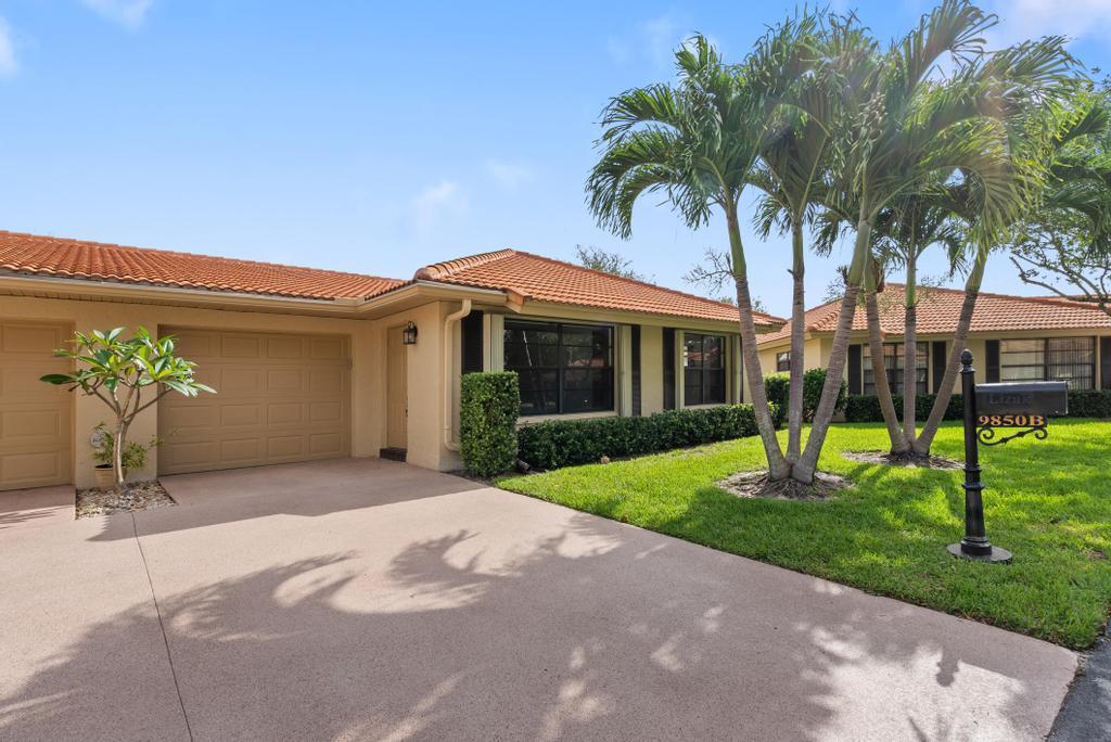 Lots of natural light in this end unit villa with 2 bed, 2 bath and 1 car garage. Tiled living area, and opened up Florida Room adding to living square feet and spacious layout.  Accordion Shutters! Just a short stroll to the clubhouse and pool. Located in the gated community of Bent Tree West, the association fee includes ROOF replacement, Insurance, Painting every 7 yrs, lawn, cable, water! No current or pending assessments!  Amenities include : Gated entry, pool, clubhouse, library, billiards.
